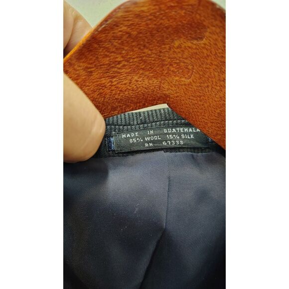 Jones New York Men's Fine Pin Stripe Black Wool Silk Blend Suit - Picture 5 of 10